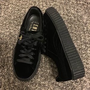 Fenty Rihanna Puma Velvet Creepers